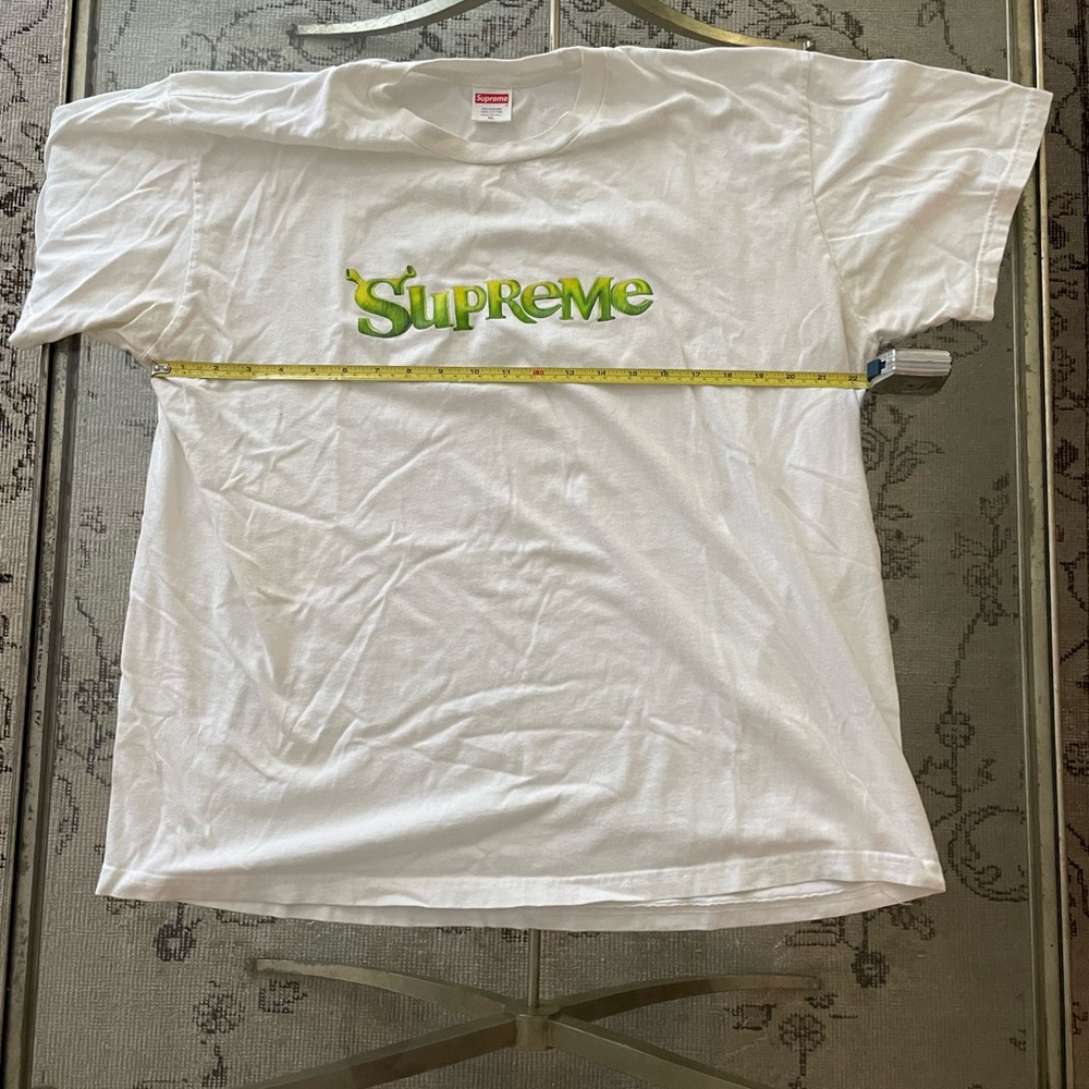 Supreme T Shirt men’s XL